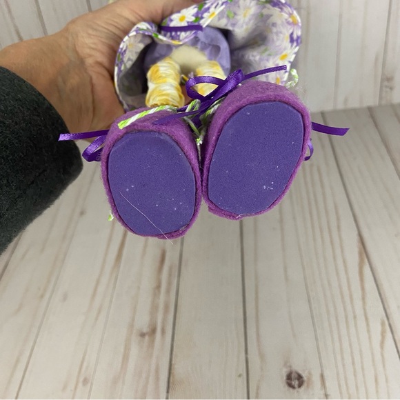 Handmade Girl Gnome Daisy Print Lavender Faux Fur Gingham Spring Cottagecore - Picture 12 of 12